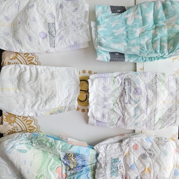 Multibrand Baby Diaper box - Picture 5 of 10